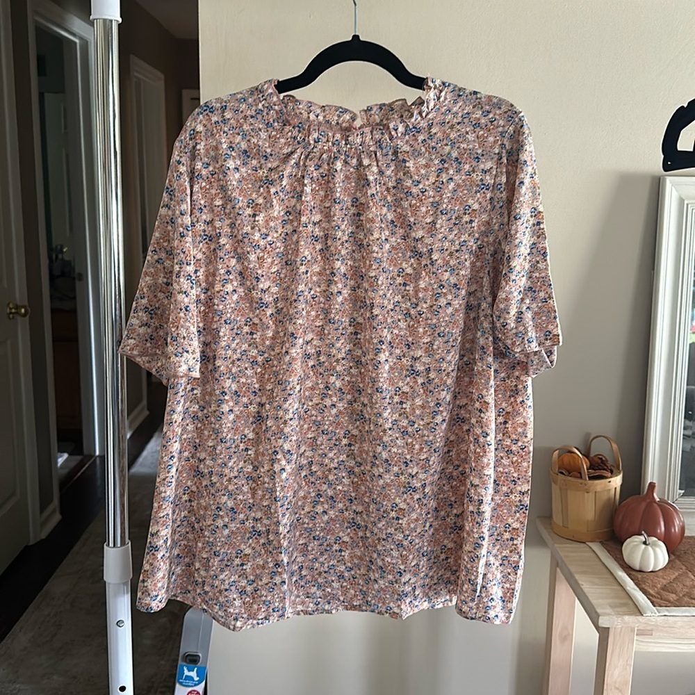 Floral blouse​